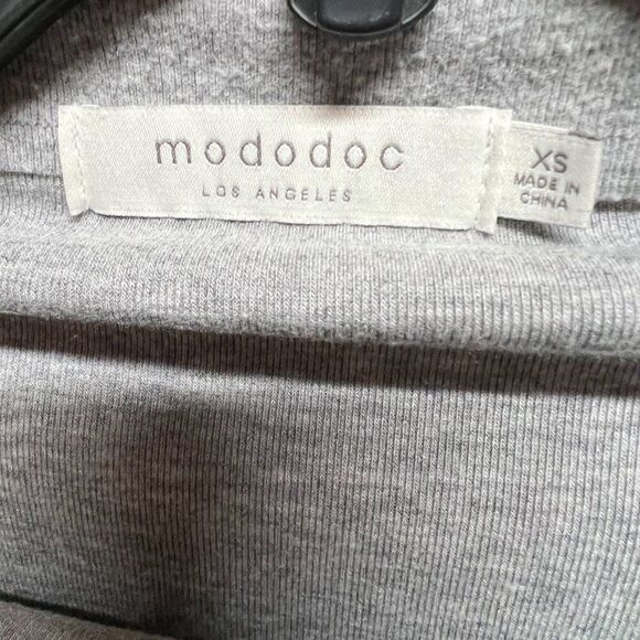 Mododoc xs grey sweater top - Picture 3 of 3